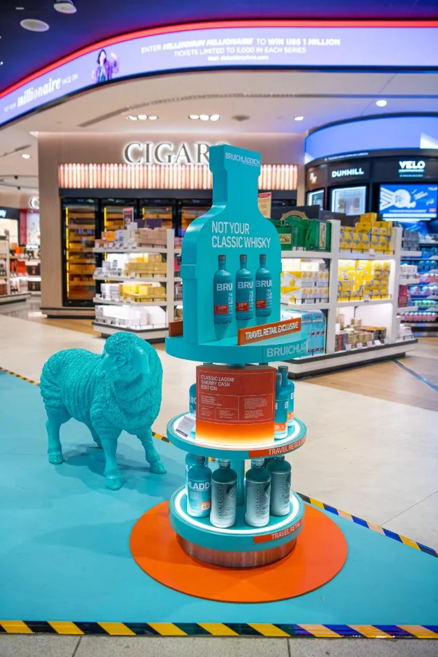 Bruichladdich Airport Duty-Free Retail Experience, image 02