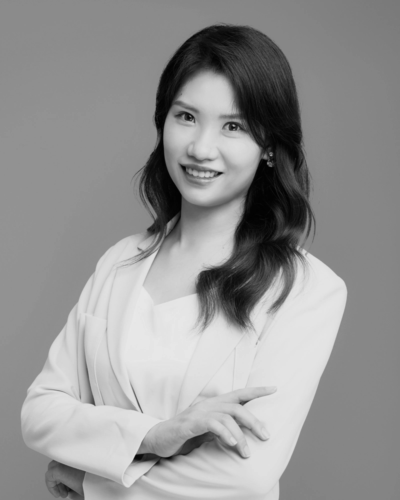 Yoilia Zou